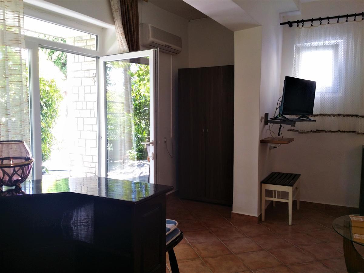 Apartment Koka, Sandy beach Crikvenica Bagian luar foto