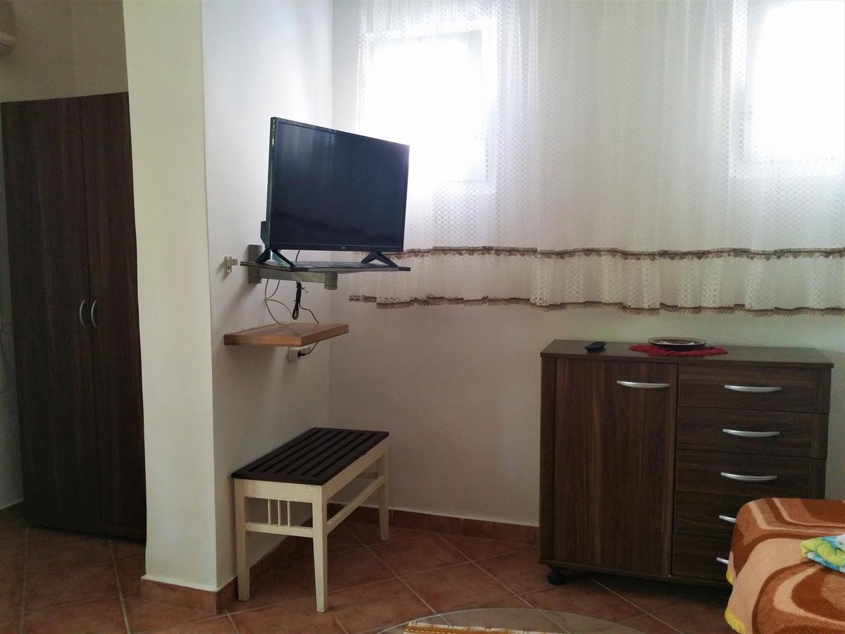 Apartment Koka, Sandy beach Crikvenica Bagian luar foto